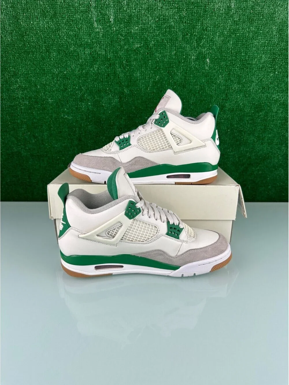 Size 8.5 - Jordan 4 Retro SP x Nike SB Mid Pine Green